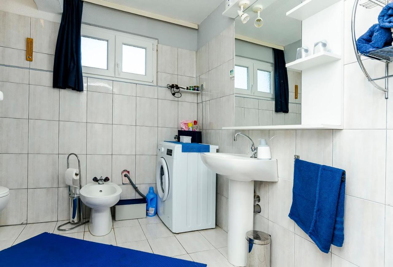 Apartment Branislava Rogoznica  Extérieur photo