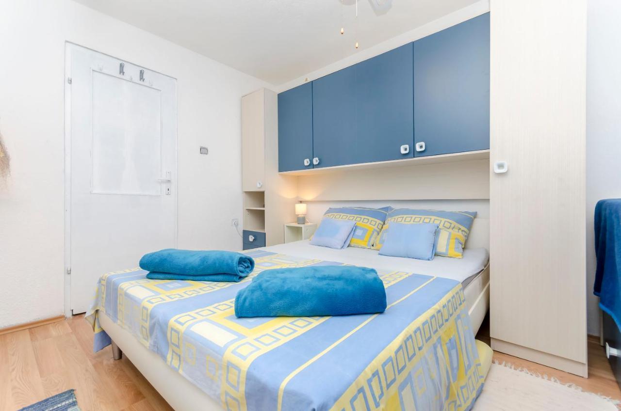 Apartment Branislava Rogoznica  Extérieur photo